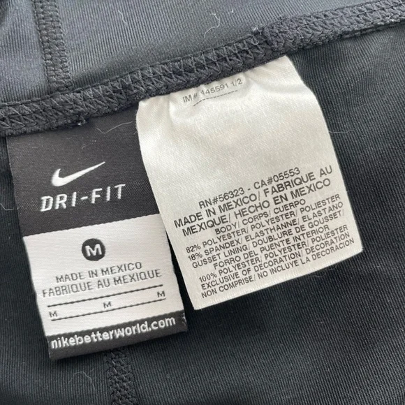 Nike Women’s Dri-Fit Athletic Shorts, Size M - Picture 5 of 5